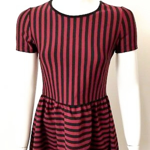 FOREVER 21 Stripe Fit & Flare Skater Dress NWOT - Picture 8 of 11